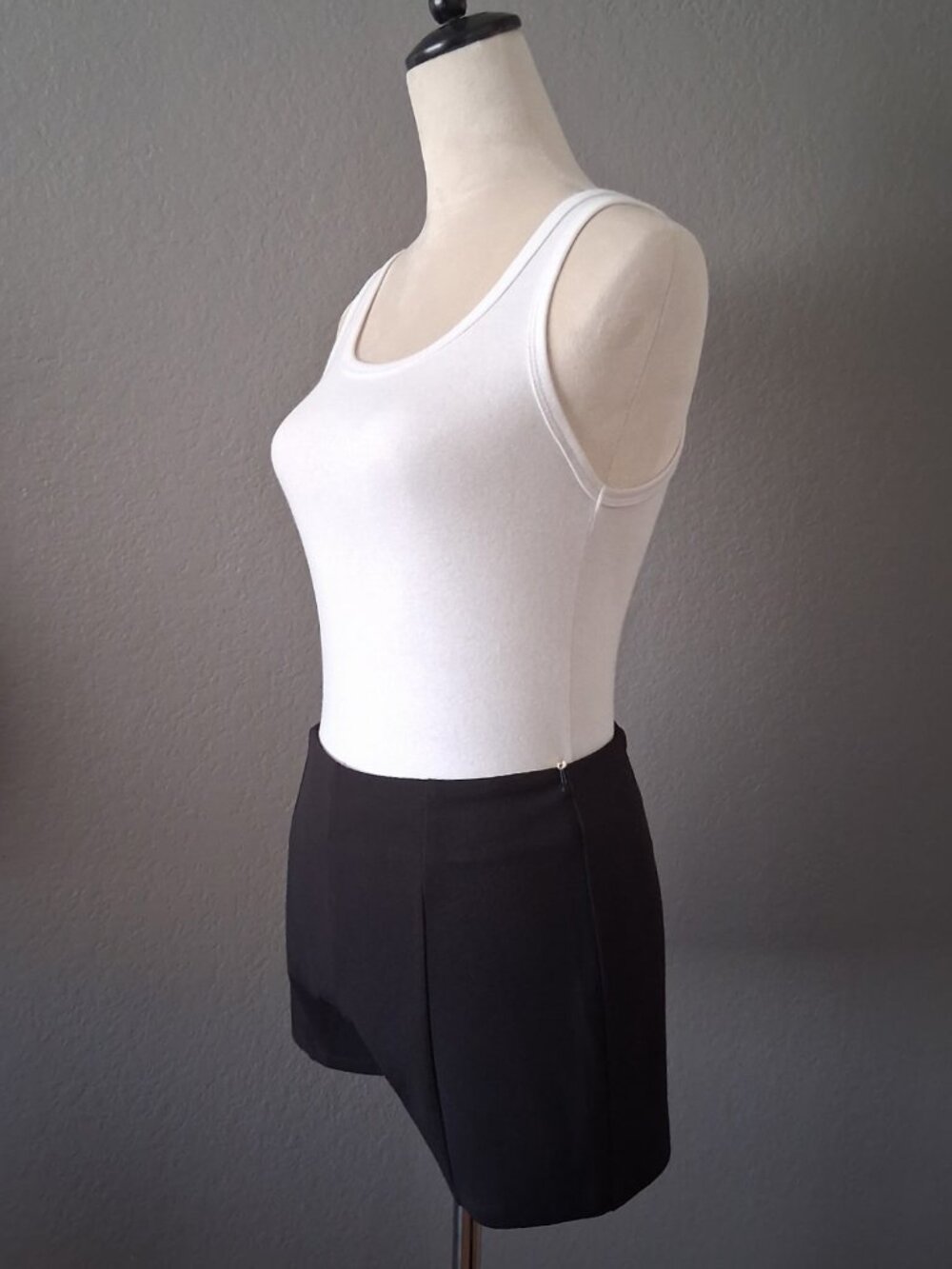 Micro Shorts - Picture 1 of 5